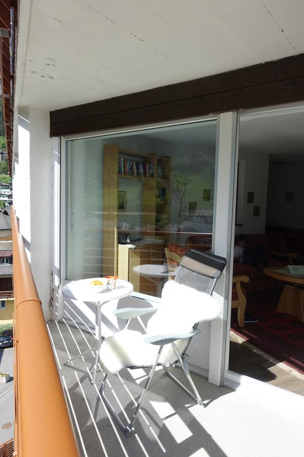 Studio Willimann Haus Dala Im 4 Stock Leukerbad Exterior foto
